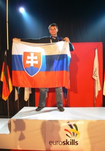 01 Ján Segiňák - reprezentant Slovenska na EuroSkills 2012 v Belgicku